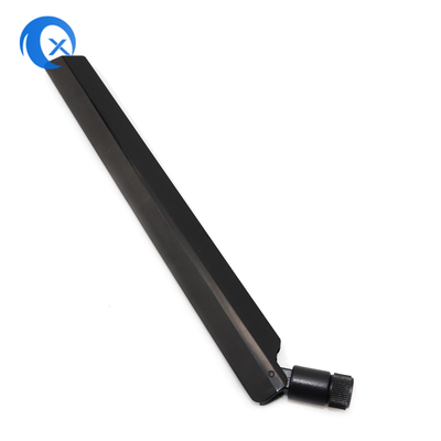 4G High Gain 5dBi LTE Omnidirectional Antenna 700-2700MHz Full Band Knife Antenna με περιστρεφόμενο σύνδεσμο Rpsma