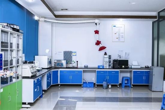 Εξωτερική κεραία ψηφιακού βίντεο DVB-T με βύσμα SMA