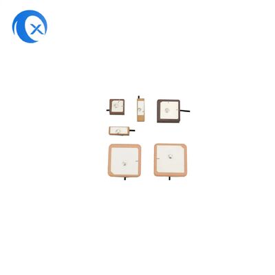 Κίνα 12*12*67mm 22dBi Ενσωματωμένη Ενεργή Κεραία GPS Αυτοκινήτου Υψηλής Απολαβής Εσωτερική Κεραία GPS Patch